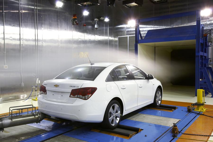  Chevrolet Cruze 2009 года  (фото 43 из 157)